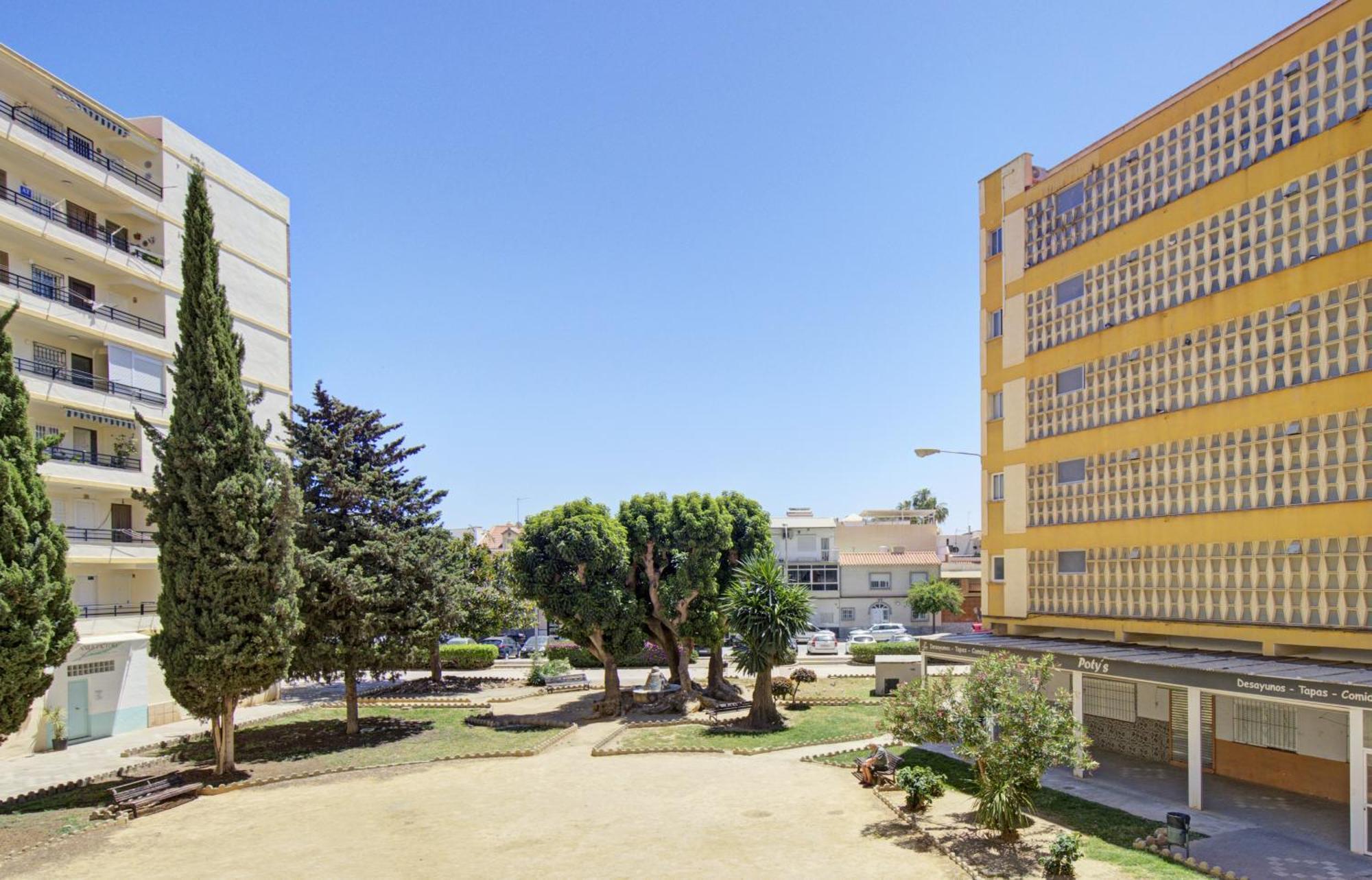 Nuevo Piso Centro Torre Del Mar Apartment Exterior photo